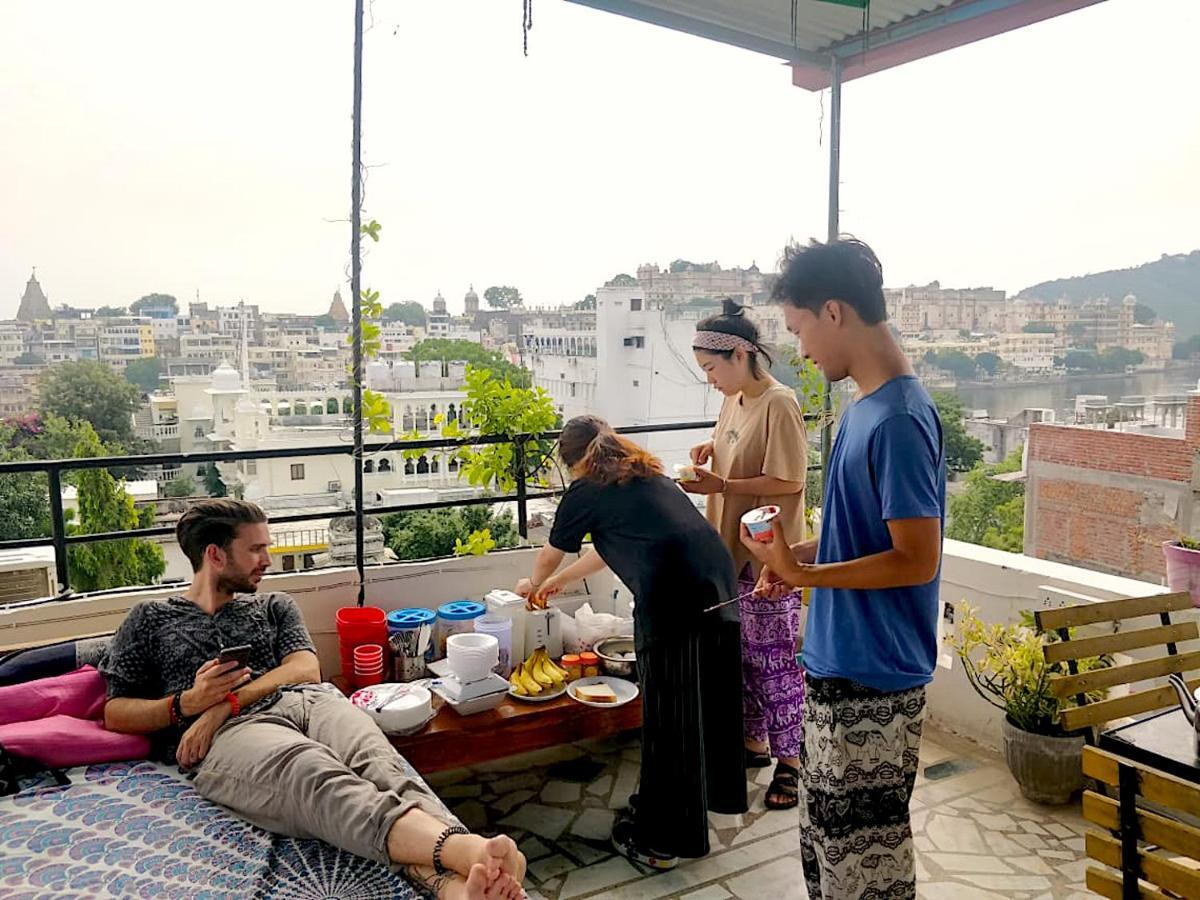 The Hostel Crawl ウダイプル エクステリア 写真